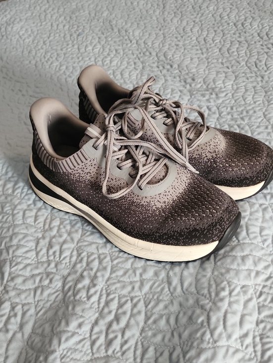 Orthofeet Shoes - Orthofeet Size 8.5 Womens Orthopedic Shoes